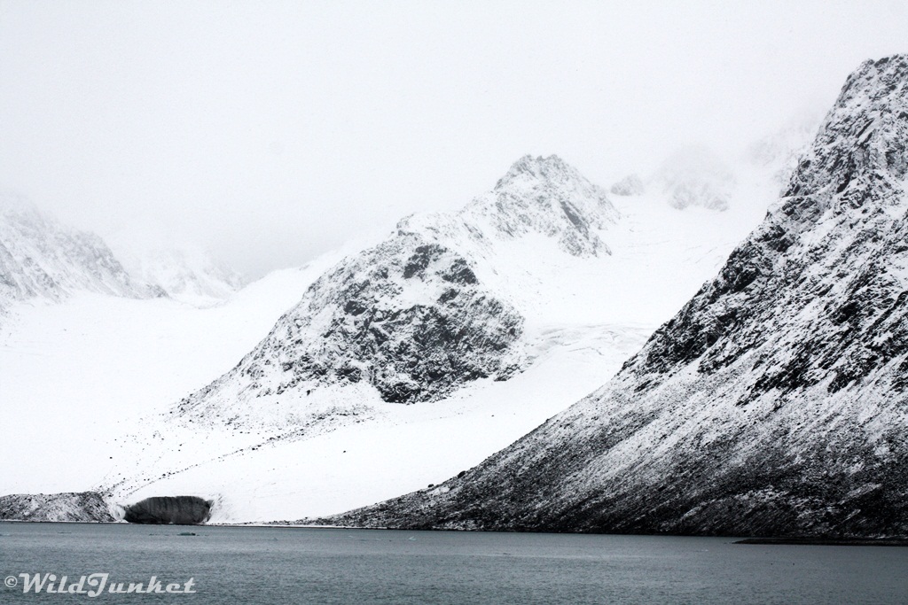 Magdalenefjorden Remote Arctic Exploration