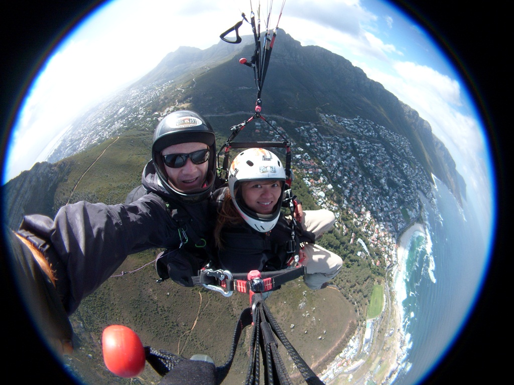paragliding off lion's head - visit south africa