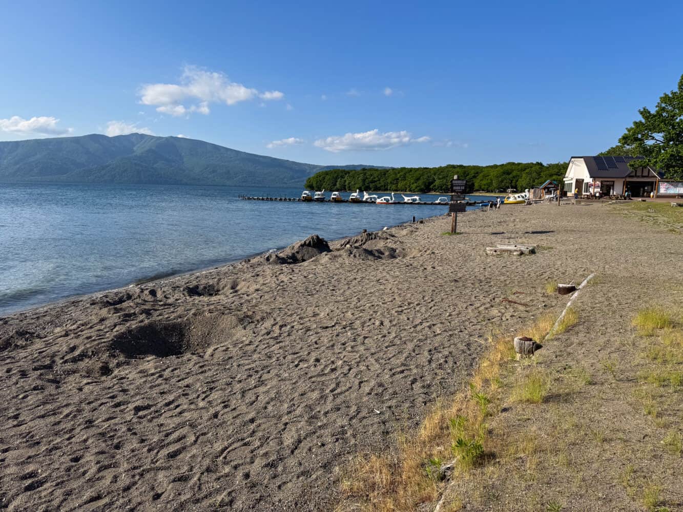 Sunayu beach at Lake Kussharo at Akan Mashu National Park, Hokkaido.
