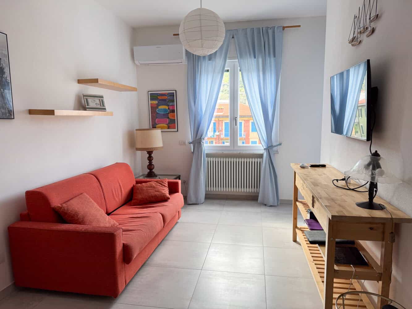 Airbnb apartment The Sea in Levanto, Italy.