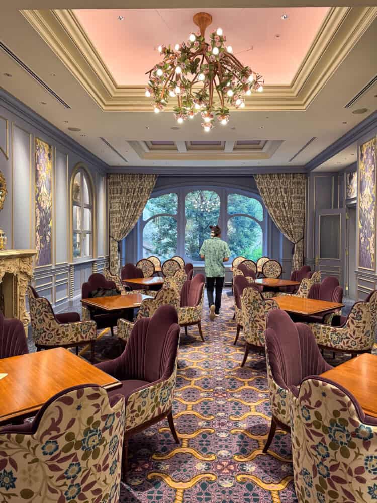 One of the rooms at Fantasy Springs Restaurant in the hotel at DisneySea. 