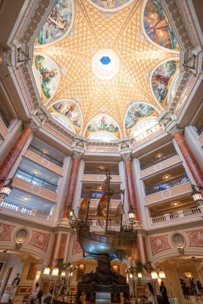 Hotel Miracosta DisneySea rotunda lobby. 
